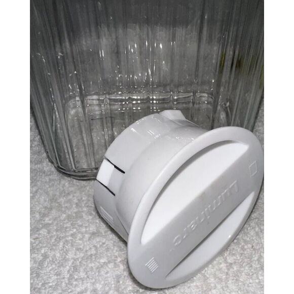 Luminarc Ribbed Glass Water Juice Refrigerator Pitcher W/ Handle & Lid - Picture 5 of 6